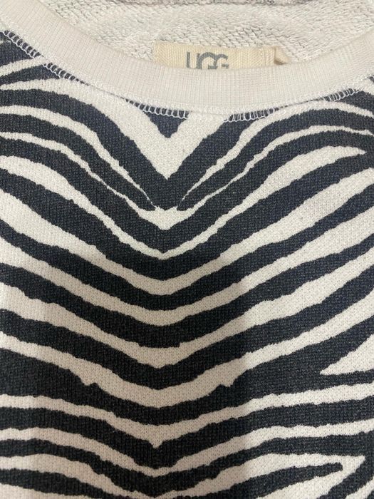 Bluză UGG superbă , originală