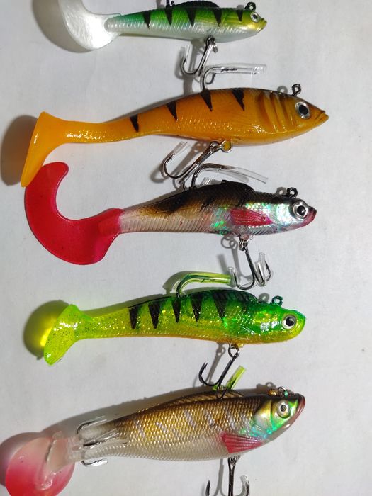 Продам новые блесна