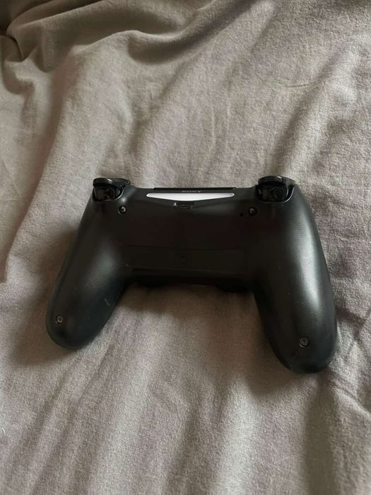 Playstation 4 fat