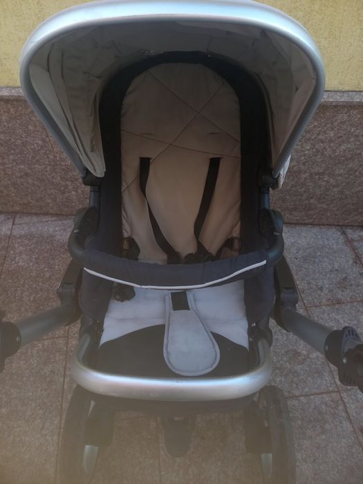 Бебешка  количка