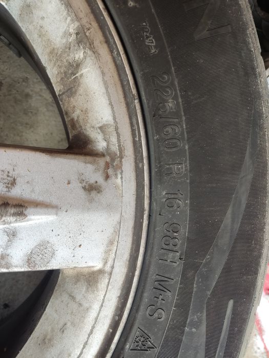 Vând jante aliaj R16