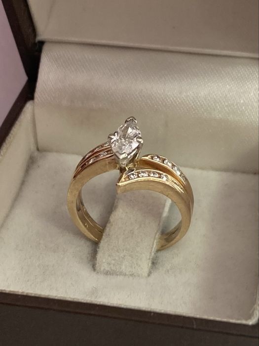 Inel aur cu diamante 0.70ct