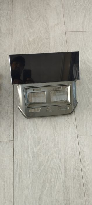 Магнитола 13 дюйм 8 и 4 ядер 4/64г, 6/128г WiFi 4G сим CarPlay янги