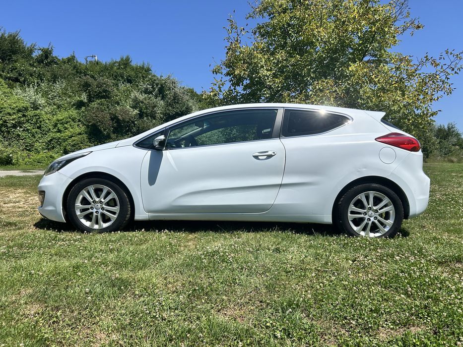 KIA Pro Ceed 0 — imagine 3