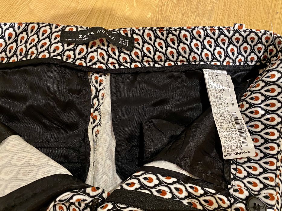 Pantaloni evazati Zara - XS/S