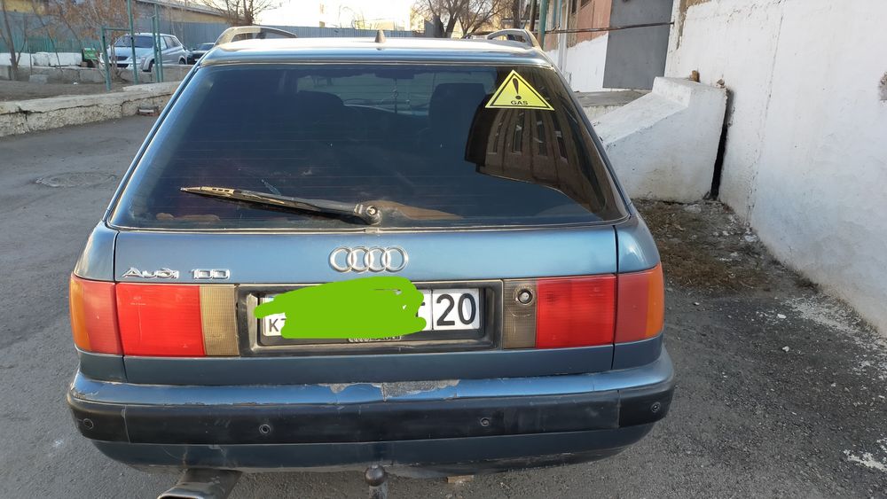 Продам Ауди 100 с4 универсал