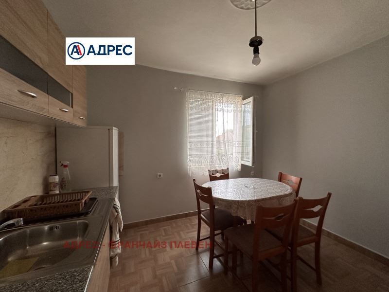 Продава се Къща в с. Дисевица, Област Плевен - 90 кв.м за 329 €/кв.м - Снимка #4