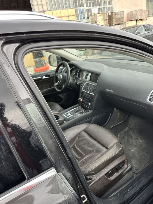 На ЧАСТИ Audi Q7 Sline 4L 2006-10 3.0 TDI Автомат Bose Въздух Bug
