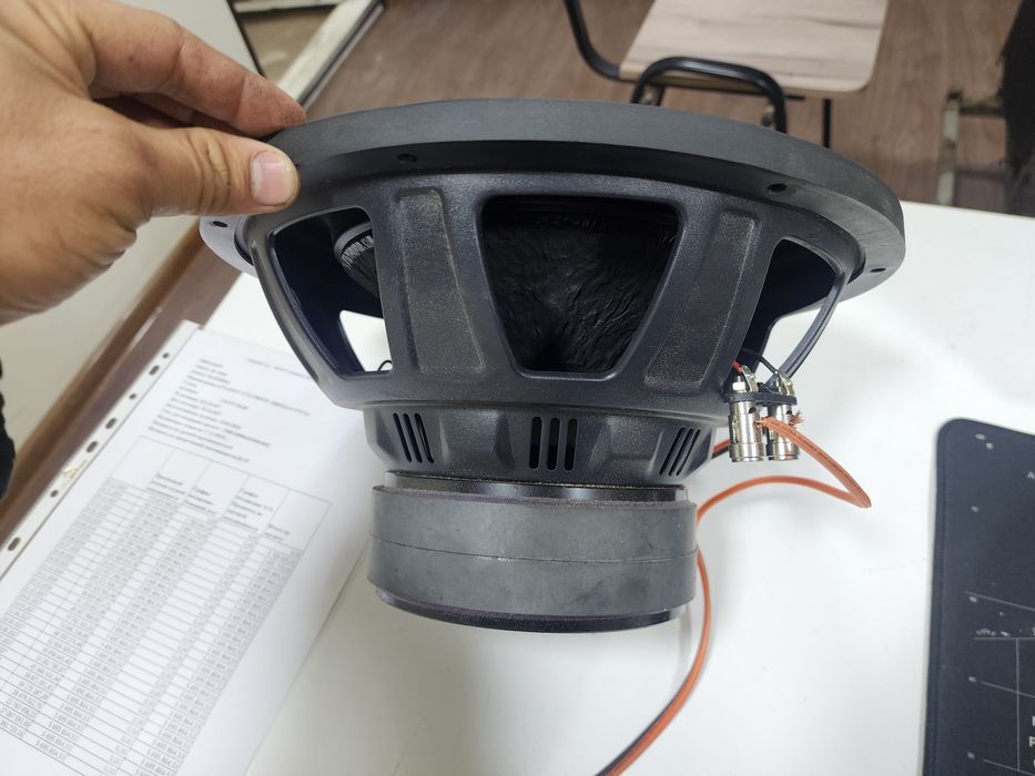 Усилитель и сабвуфер