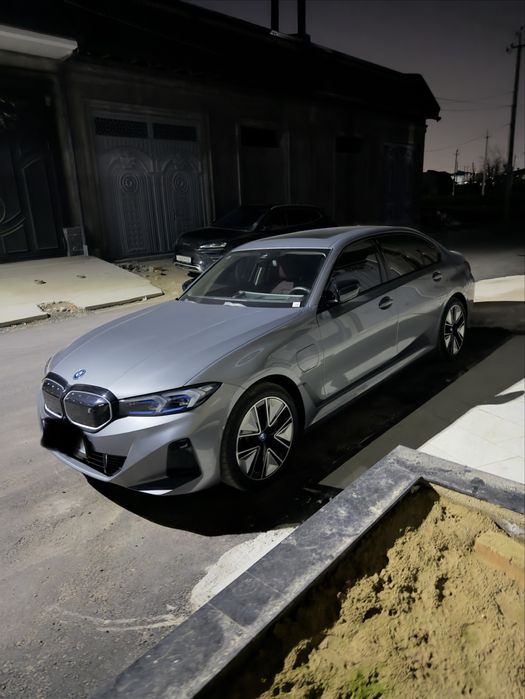 BMW i3 40L naigt sport 2024 yil