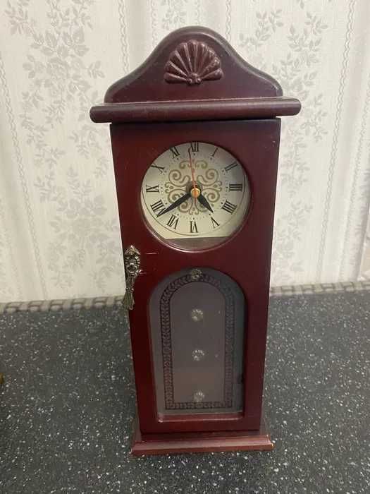 Декоративные часы-шкатулка