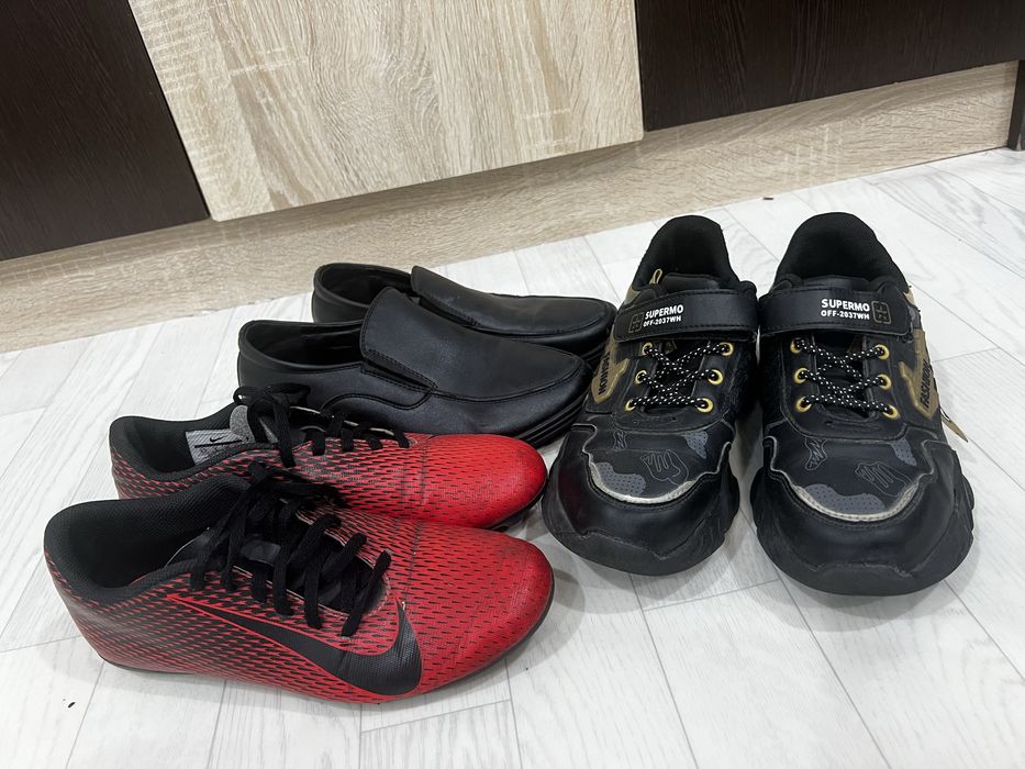 Продам подрастковую обувь