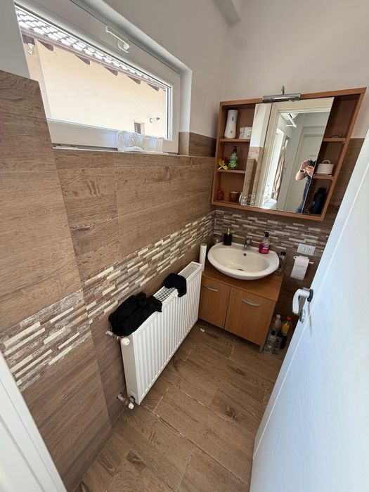 Ofer spre închiriere spatiu pentru Birouri zona Str. Corvinilor