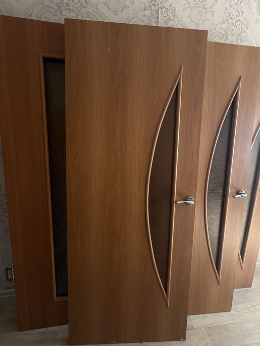 Продам межкомнатне двери