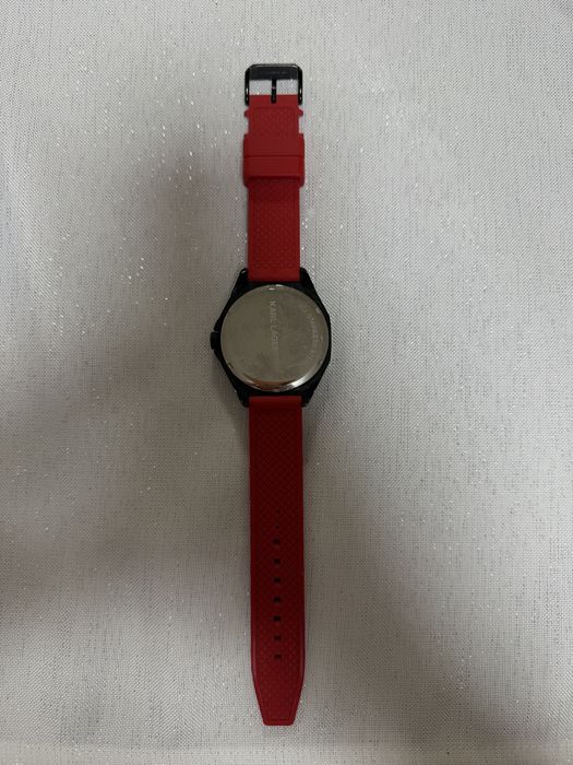 Часовник Karl Lagerfeld оригинал