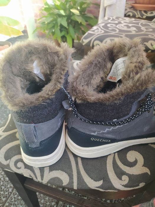 Зимни дамски обувки за преходи