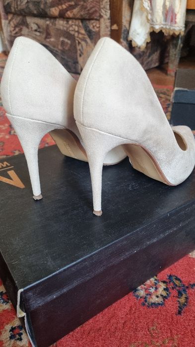 Туфли Bershka  .