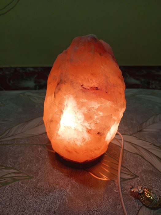 Светильник сольевая лечебное,