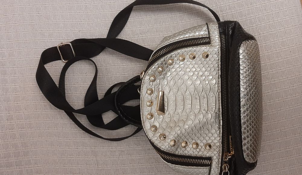 Сумка  рюкзак для девочек