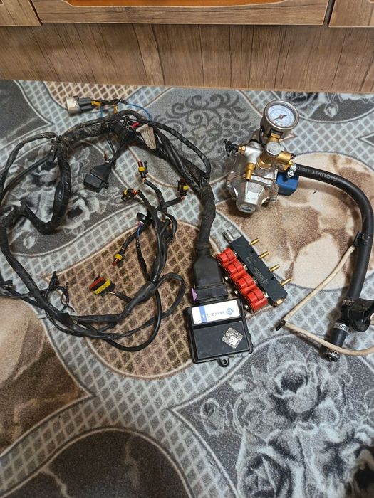 4 pokalina gaz miyasi va redektor injiktor sotiladi