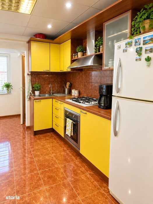 Central apartament spațios transformat din 4 camere
