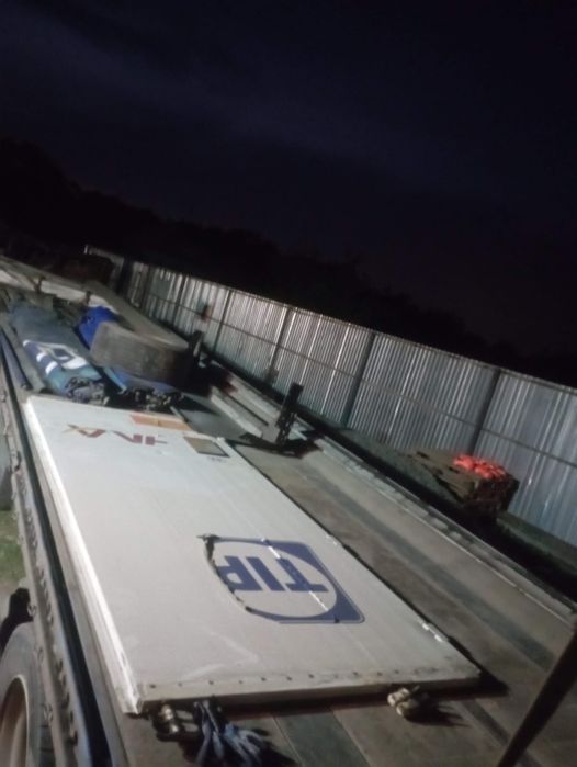 Продам тент прицепа  Koegel sn24 mega