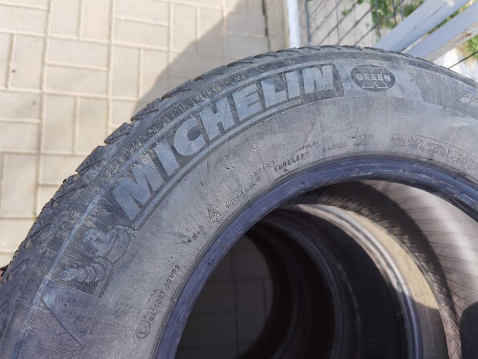 Michelin 245 65 17