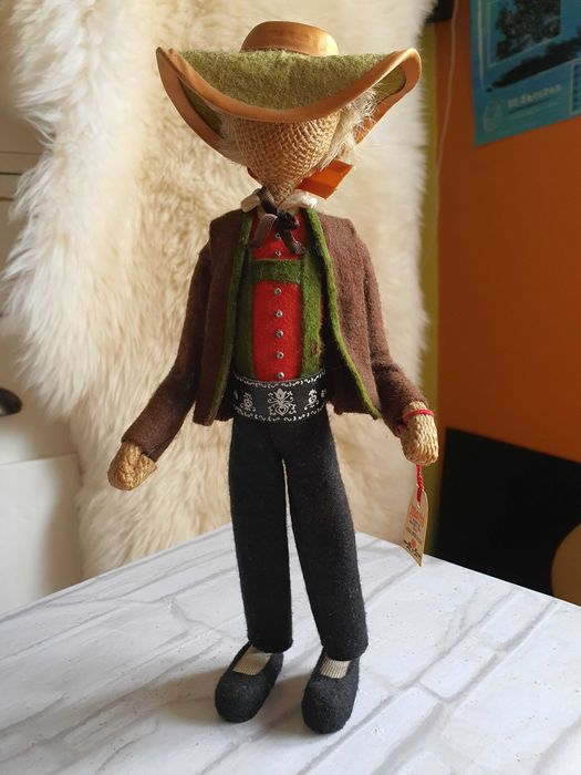 Papusa din panza si iuta hand made Morly de Lydia Morlacchi