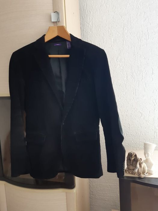 продаются пиджак, рубашка военная