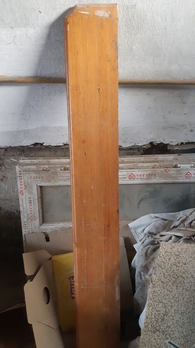 Ағаш  подоконник.