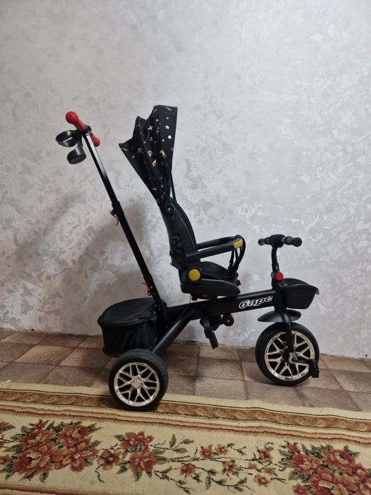 Коляска прогулочная