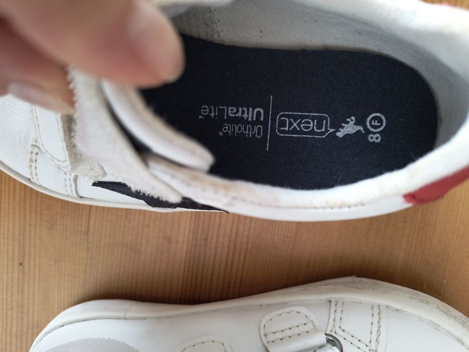 Adidași Next băiețel marime 25