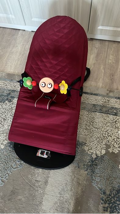 Продам шезлог для малышей