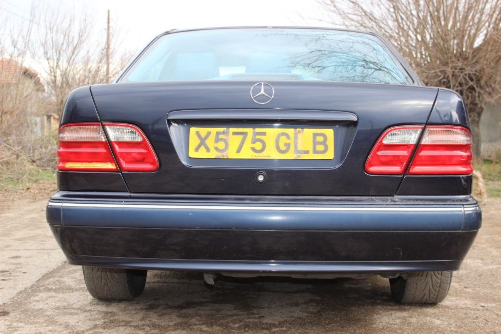 НА ЧАСТИ!!! Mercedes W210 E240 Седан фейслифт / Мерцедес В210