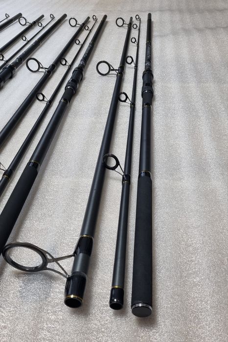 SET 4 Lansete FL LEGEND CARP 3.90 m 3.75 Lbs 3 tronsoane Model nou