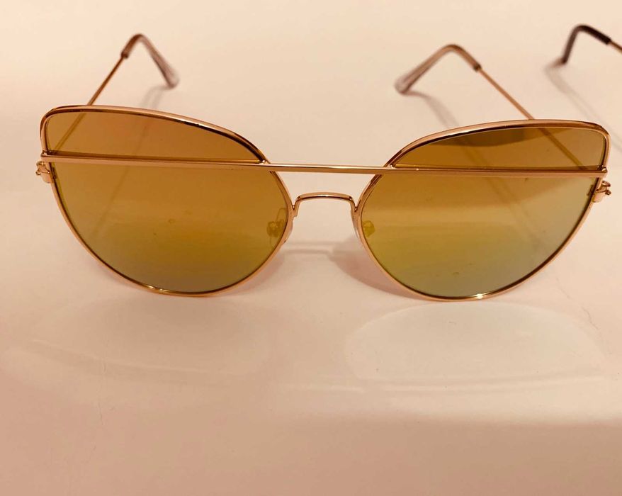 Очила слънчеви Нови, 6 бр, всеки с цена