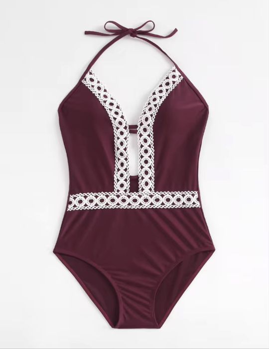 Costum de baie intreg nou