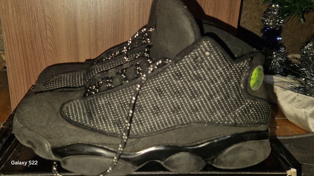 Air jordan 13 black cat