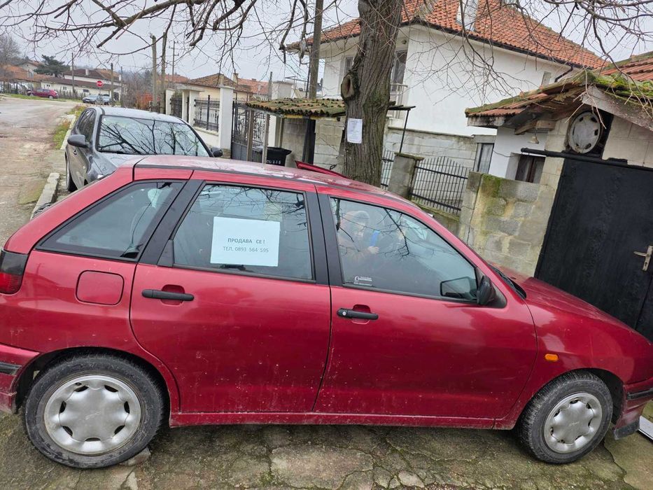 Продавам кола seat ibiza