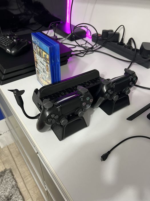 Playstation 4 PRO PS4pro 1TB impecabil ca nou