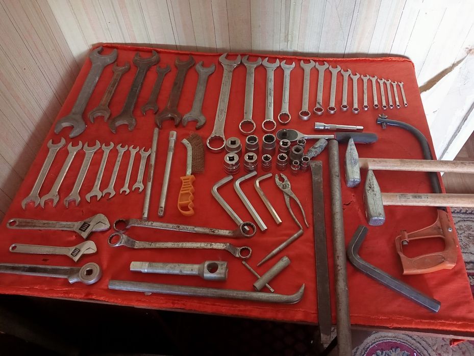 Распродажа инструментов