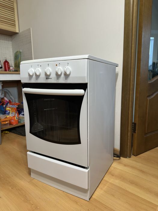 Электроплита Hansa.