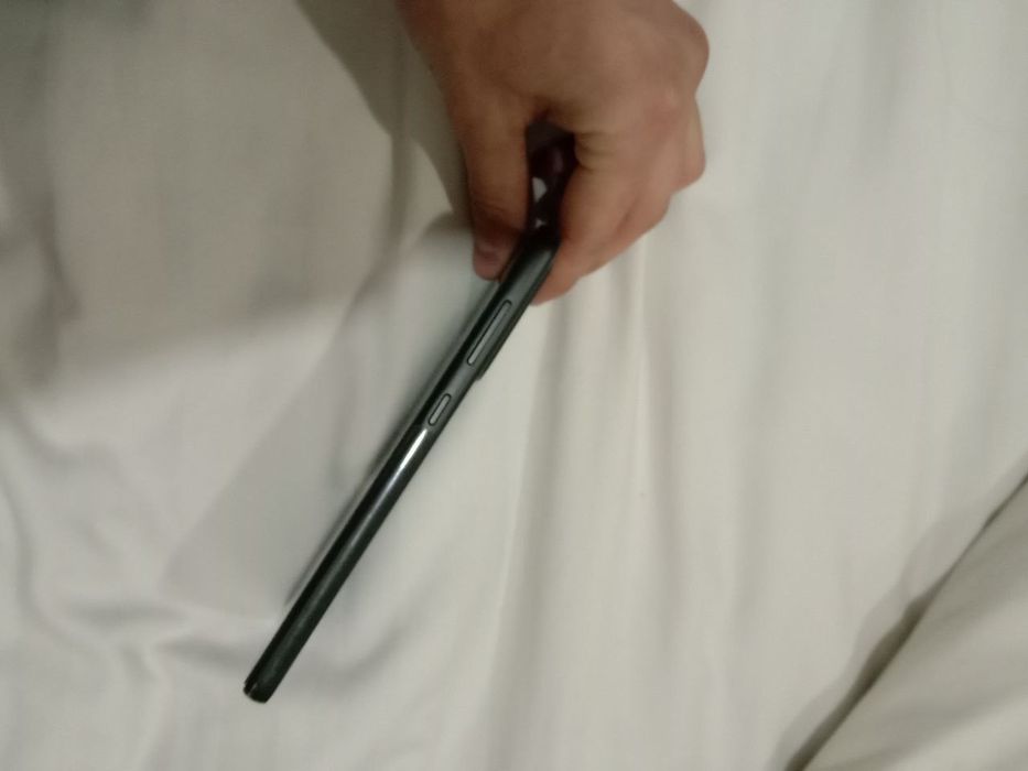 Самсунг а 33  с гарантом