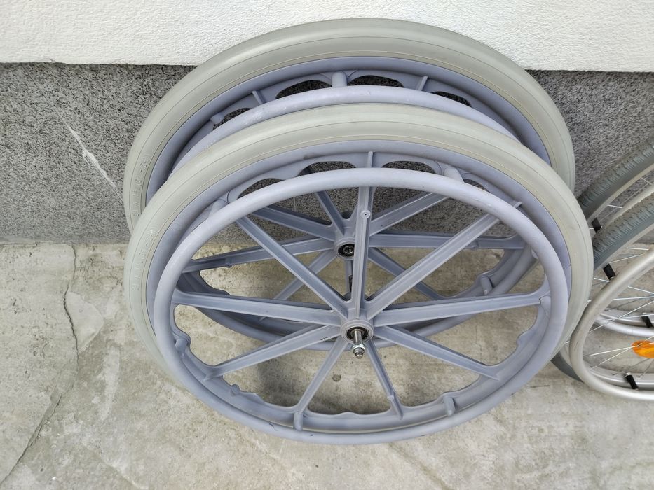 Roti  pentru cărucior persoane cu dizabilități