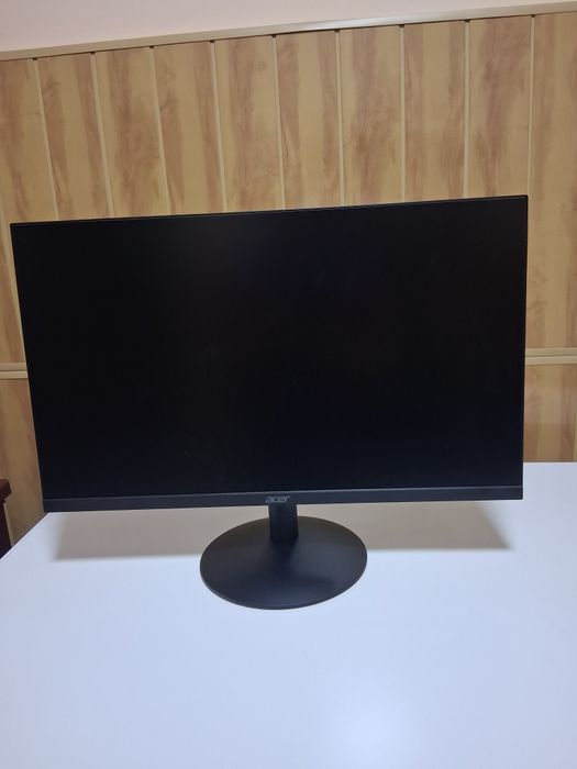 Vand pc gaming , monitor ,mouse spad ,mouse si tastatutra