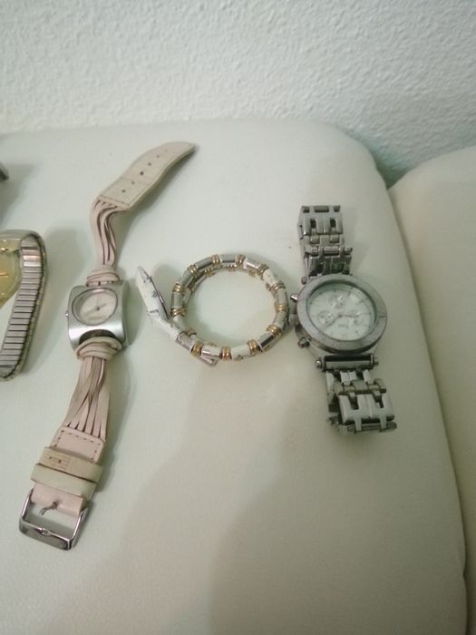 Ceasuri.. Dama diverse