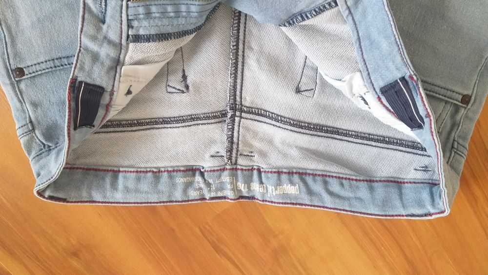 Детски дънки за момче