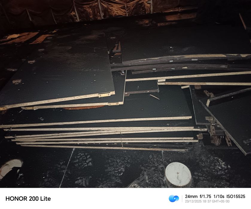 Отдам даром ДСП материалы