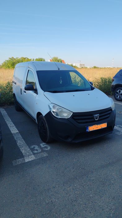 Vând schimb Dacia Dokker 1.5 dci