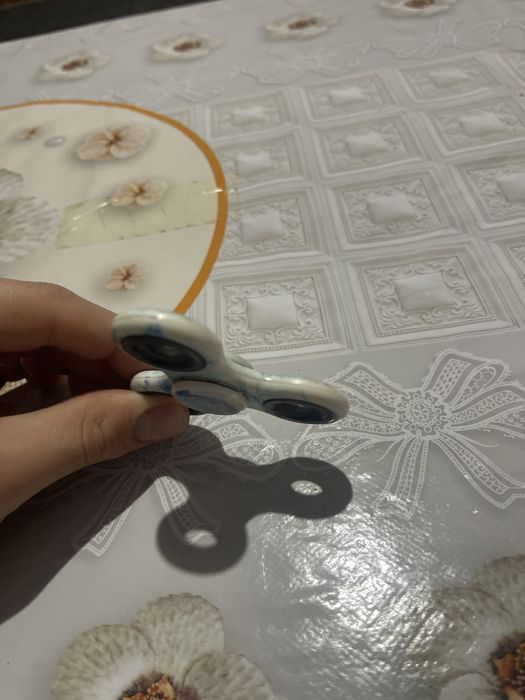 Spinner Original sotiladi